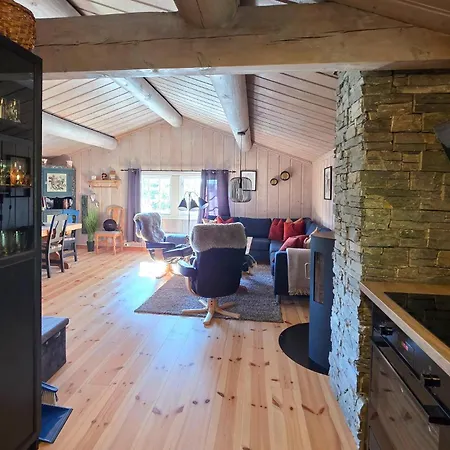 In With House A Mountain View